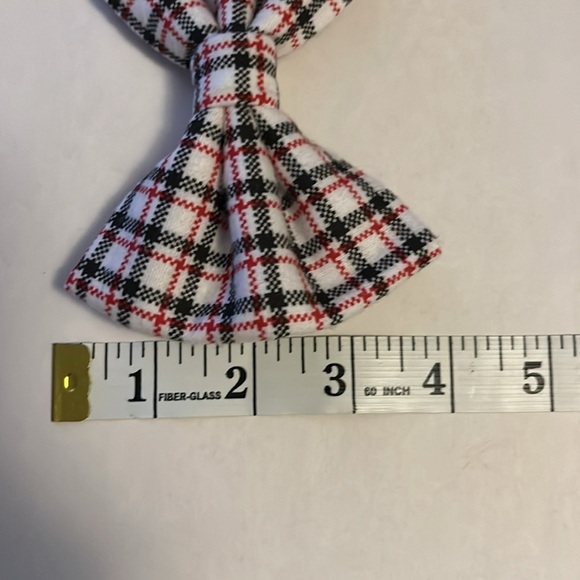 Red checkered bow - Picture 4 of 4